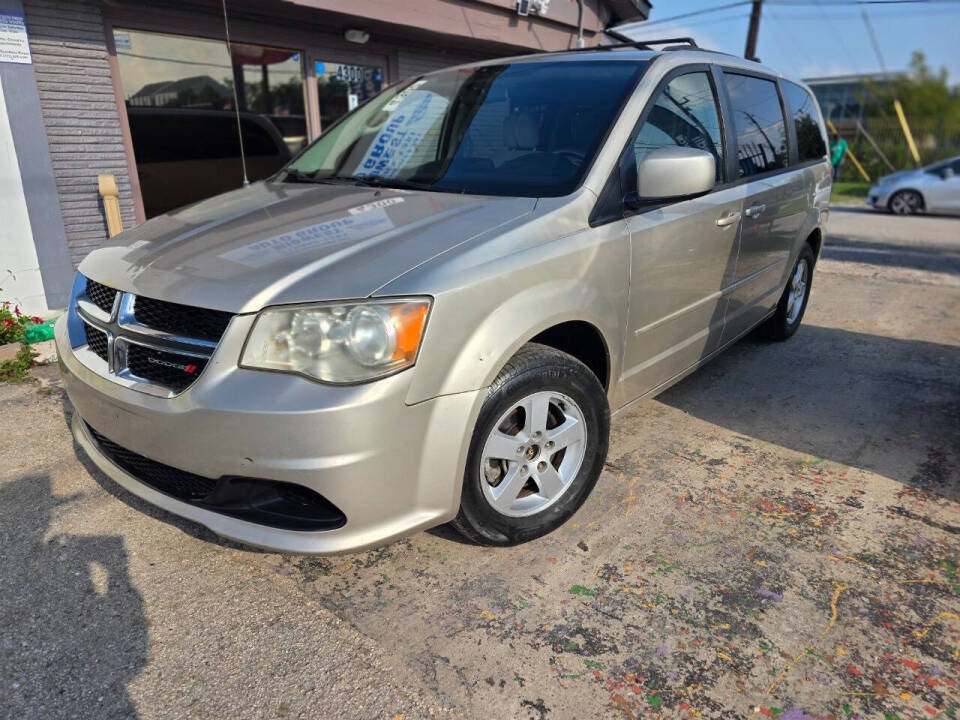 dodge grand caravan 2012 2C4RDGCG9CR398607 image dodge grand caravan 2012 2C4RDGCG9CR398607 image